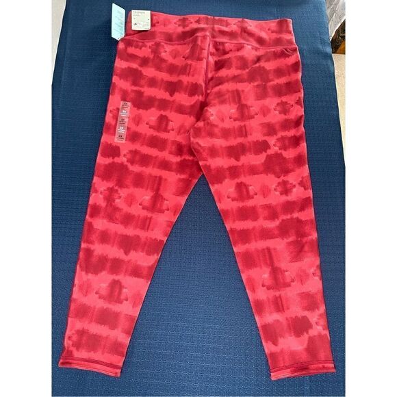 Ideology Plus Size Red Tie-Dyed High Rise Reversible Cropped Leggings Size 2X - Picture 2 of 11